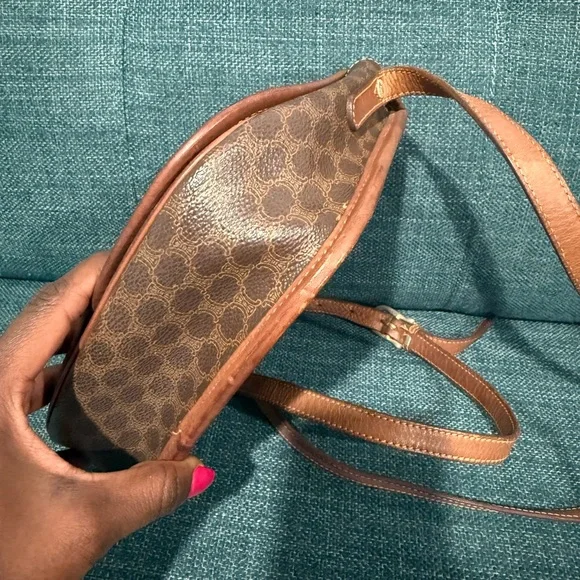 Celine Brown Patterned Crossbody Bag - Picture 8 of 15